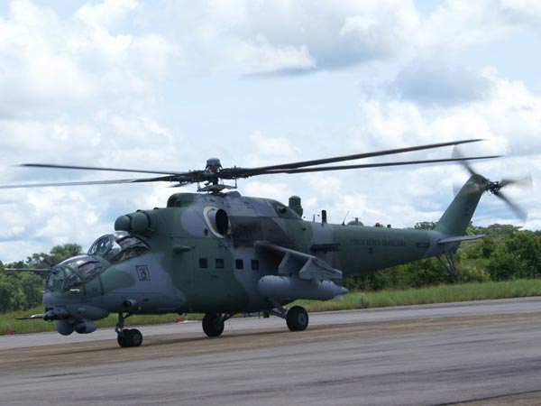 அப்பாச்சி ராணுவ ஹெலிகாப்டர்களின் சிறப்பம்சங்கள்!