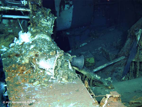 கடலுக்கடியில் கண்டுபிடிக்கப்பட்ட அமெரிக்காவின் போர்க்கப்பல்!