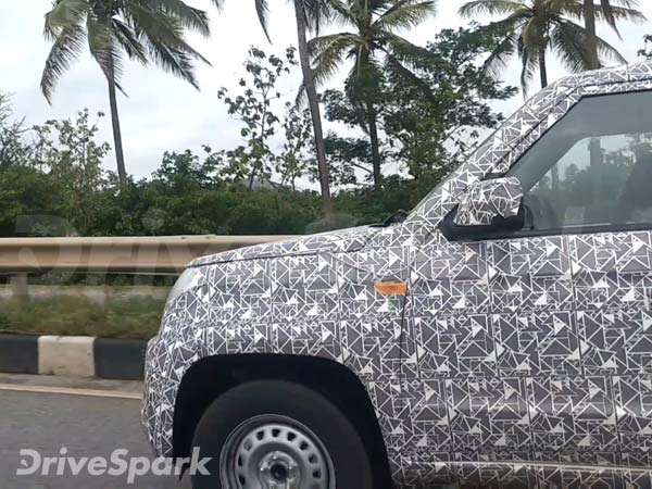 மஹிந்திரா டியூவி 300 பிளஸ் கார் ஸ்பை படங்கள் வெளியானது..!!