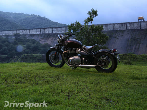 ட்ரையம்ஃப் போனிவில் பாபர் மோட்டார்சைக்கிள் டெஸ்ட் டிரைவ் ரிப்போர்ட்!