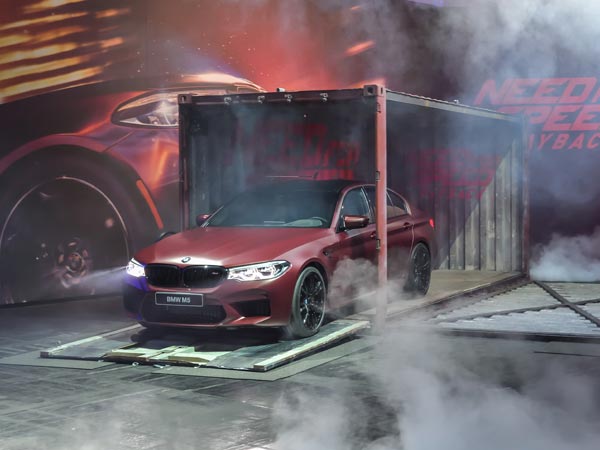 சூப்பர் செடான் கார்களின் அரசன் புதிய பிஎம்டபிள்யூ எம்-5 கார் அறிமுகம்!