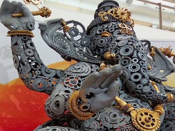 ஃபோர்டு நிறுவனம் தயாரித்த ஆட்டோமொபைல் பிள்ளையார்..!!