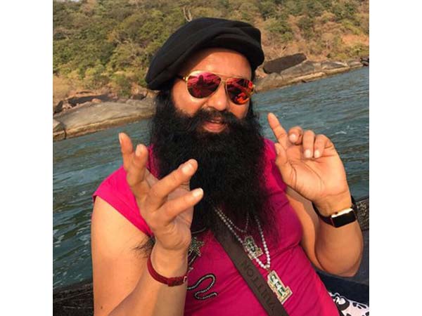 குர்மீத் ராம் சிங் அதிரடியான கார் கலெக்‌ஷன்..!!