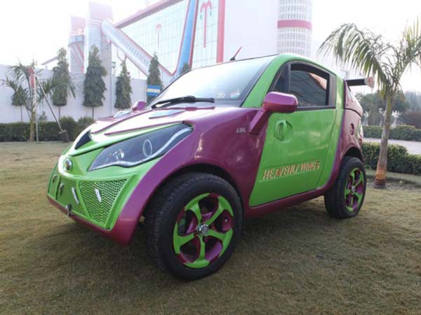 குர்மீத் ராம் சிங் அதிரடியான கார் கலெக்‌ஷன்..!!