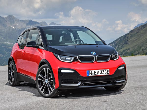 பிஎம்டபிள்யூ ஐ3 மின்சார காரின் பவர்ஃபுல் மாடல் அறிமுகமாகிறது!