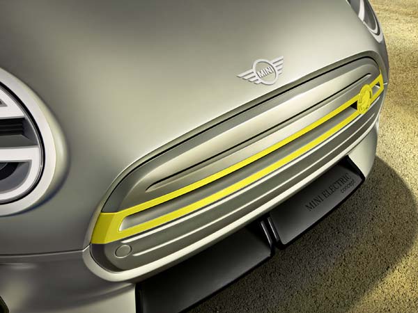 மினி கார் நிறுவனம் எலக்ட்ரிக் கார் கான்செப்ட்டை வெளியிட்டது!