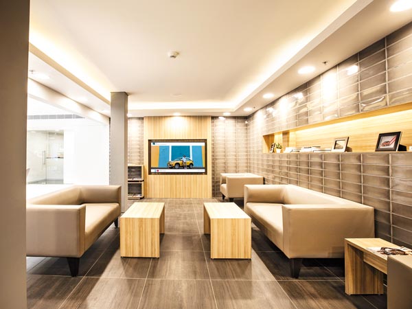 மாருதி கார் ஷோரூம்கள் மேம்படுத்தப்படுகிறது!