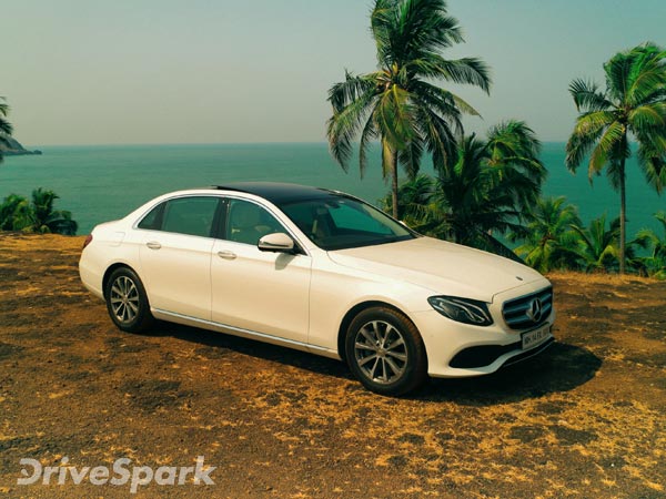 மெர்சிடிஸ் பிரபல மாடல் காரை இடைநீக்கம் செய்த ஜெர்மனி..!!