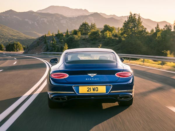 பென்ட்லீ 2017 கான்டினென்டல் ஜிடி காரின் விவரங்கள் வெளியானது