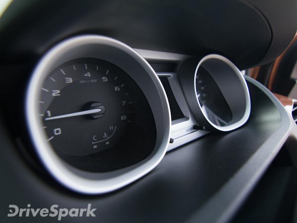  டாடா டீகோர் காரின் புதிய மத்திய தர வேரியண்ட் அறிமுகம் - முழு விபரம்!