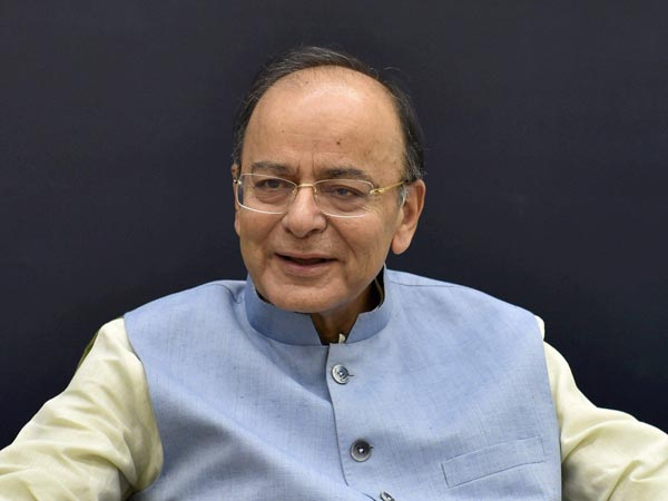 மத்திய அரசு மனது வைத்தால் பெட்ரோல் விலை லிட்டருக்கு ரூ.38 ஆக குறையும்! மத்திய அரசு மனது வைத்தால் பெட்ரோல் விலை லிட்டருக்கு ரூ.38 ஆக குறையும்!