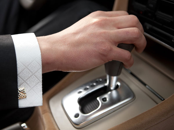 கியர்ஷிஃப்ட் பயன்பாட்டில் அக்கறை தேவை கியர்ஷிஃப்ட் பயன்பாட்டில் அக்கறை தேவை