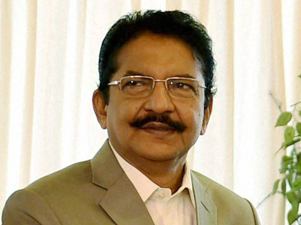 ஆளுனர் வித்யாசாகர் பயன்படுத்தும் கார்!