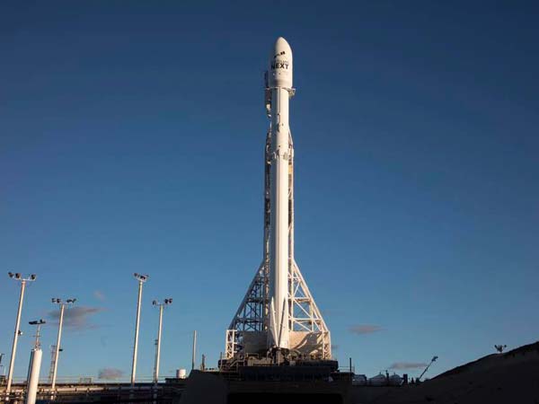 பயணிகள் ராக்கெட் யோசனையை முன் வைத்த எலான் மஸ்க்!