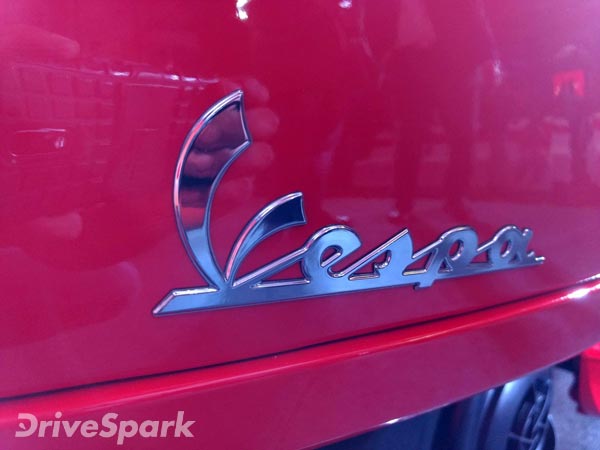 பியாஜியோ நிறுவனம் வெளியிட்ட புதிய வெஸ்பா ரெட் ஸ்கூட்டர்..!!