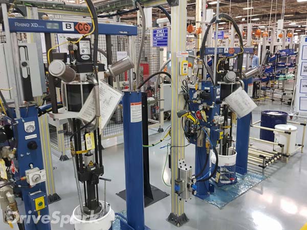 புதிய 1.5 லிட்டர் பெட்ரோல் எஞ்சினை அறிமுகப்படுத்திய ஃபோர்டு..!!