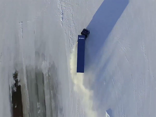 கனரக வாகன பிரிவில் புதிய சாதனையை படைத்த டாடா..!!