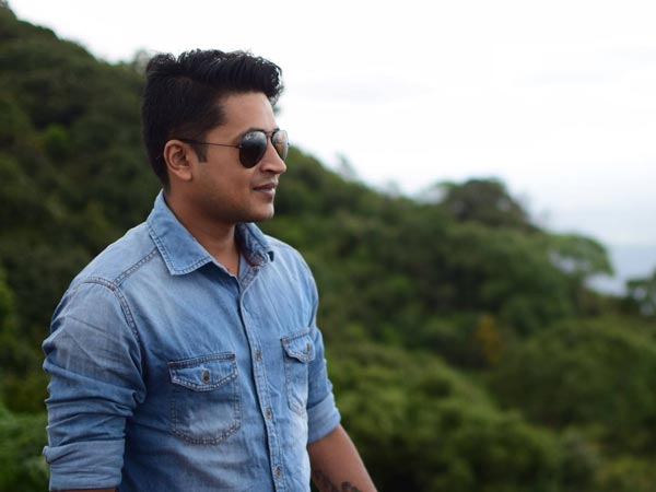 வாகன ஓட்டிகளை உறைய வைத்த பெங்களூர் சாஃப்ட்வேர் எஞ்சினியர் கொலை!