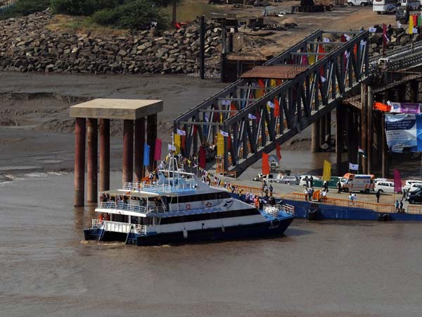 ’ரோ ரோ’ படகுகள் உள்நாட்டின் மிதக்கும் கப்பல்: பிரதமர் மோடி..!!