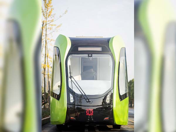 உலகின் முதல் ஸ்மார்ட் ரயில் சீனாவில் அறிமுகம்..!!