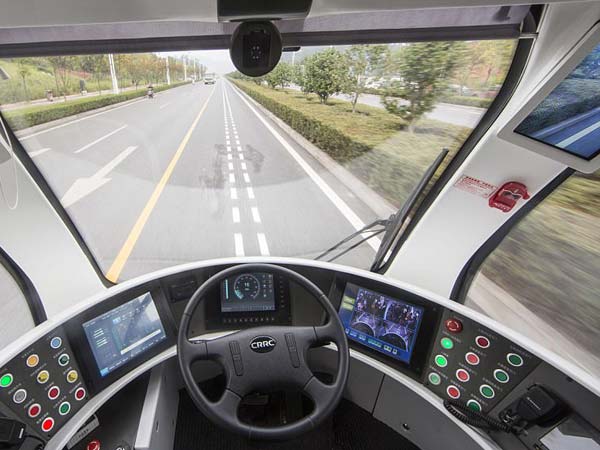 உலகின் முதல் ஸ்மார்ட் ரயில் சீனாவில் அறிமுகம்..!!