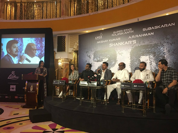 பிரஸ் மீட்டுக்கு ஹெலிகாப்ட்டரா..?? அசத்தும் 2.0 பிரோமஷன்..!!