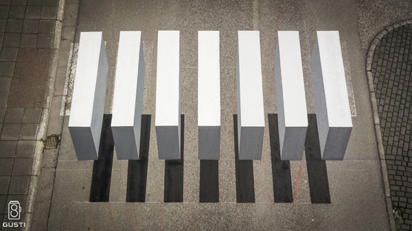 பாதசாரிகள் சாலையை கடப்பதற்கான ஸீப்ரா க்ராசிங்- சுவாரஸ்யங்கள்!