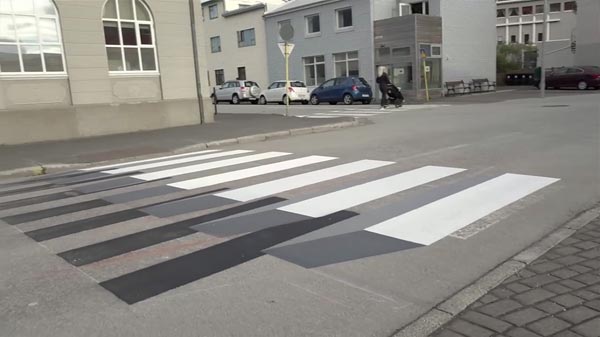 பாதசாரிகள் சாலையை கடப்பதற்கான ஸீப்ரா க்ராசிங்- சுவாரஸ்யங்கள்!