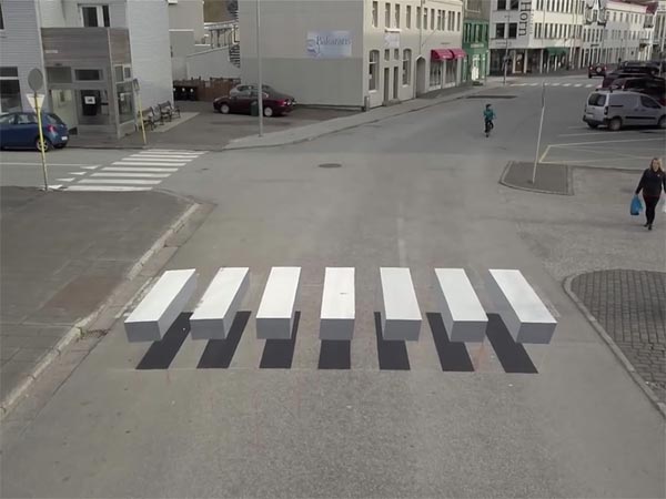 பாதசாரிகள் சாலையை கடப்பதற்கான ஸீப்ரா க்ராசிங்- சுவாரஸ்யங்கள்!