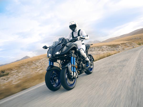 புதுமையான மூன்றுசக்கர பைக் மாடலை அறிமுகம் செய்தது யமஹா!