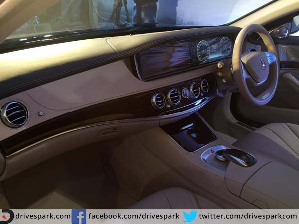  போலி முகவரி கொடுத்து பென்ஸ் கார் வாங்கியதாக நடிகை அமலாபால் மீது புகார்!