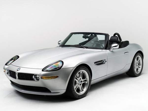 ஸ்டீவ் ஜாப்ஸ் ஓட்டிய பிஎம்டபுள்யூ இசட் 8 காரை வாங்கும் அந்த நபர் யார்..??