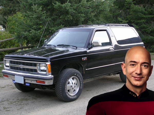 உலகின் பெரும் பணக்காரர் ஜெஃப் பேசோஸ் கார்கள்!