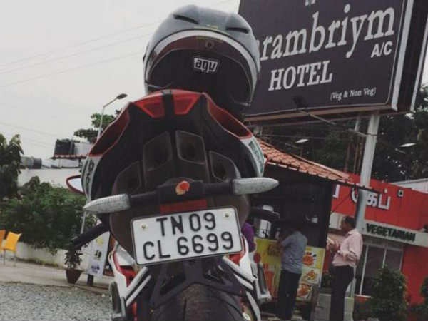 ரூ.60 லட்சம் மதிப்புடைய சூப்பர் பைக் சென்னை வாடிக்கையாளருக்கு டெலிவிரி!