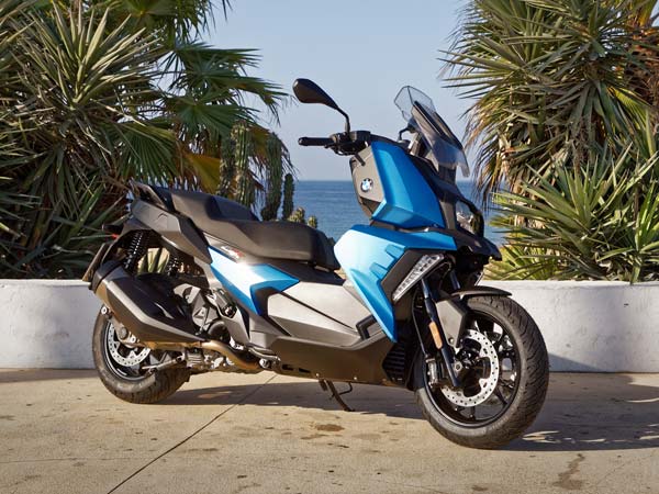 அட்டகாசமான பிஎம்டபிள்யூ ஸ்கூட்டர் வெளியீடு: படங்கள், தகவல்கள்!