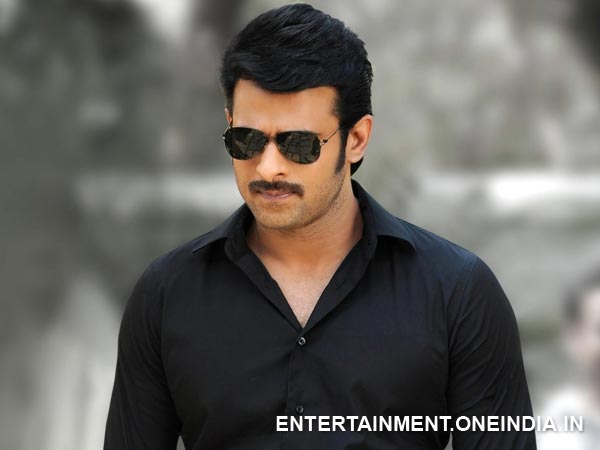 அனுஷ்காவிற்கு பிஎம்டபுள்யூ காரை பரிசளித்த பிரபாஸ்..!!