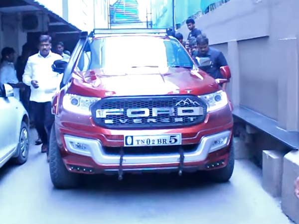 ’லேடி சூப்பர் ஸ்டார்’ நயன்தாரா வாங்கிய புதிய கார் இதுதான்!