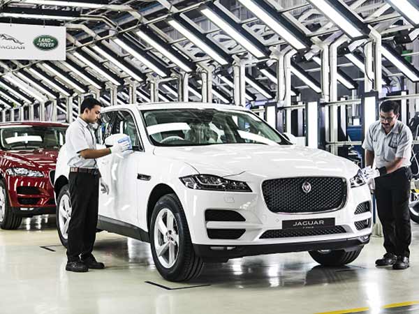 இந்தியாவில் ஜாகுவார் எஃப்-ஃபேஸ் கார்களின் விலை குறைந்தது..!!