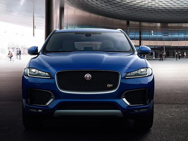 இந்தியாவில் ஜாகுவார் எஃப்-ஃபேஸ் கார்களின் விலை குறைந்தது..!!