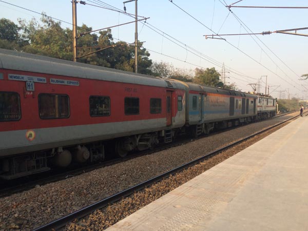 ராஜ்தானி எக்ஸ்பிரஸ் ரயில் பற்றிய சுவாரஸ்யமான தகவல்கள்!