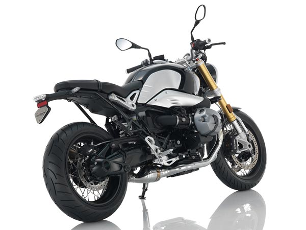  பிஎம்டபிள்யூ பைக் ஷோரூமுக்கு விசிட் அடித்த நடிகர் சிம்பு!