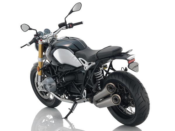  பிஎம்டபிள்யூ பைக் ஷோரூமுக்கு விசிட் அடித்த நடிகர் சிம்பு!