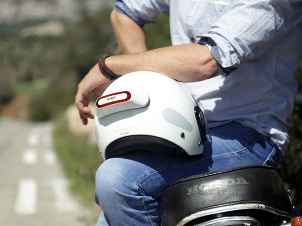 ஜிஎஸ்டி-க்கு பிறகு இறங்கு முகத்தில் ஹெல்மெட் விற்பனை..!!