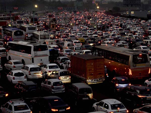 டெல்லி காற்று மாசு... பிற பெருநகரங்களுக்கு கற்றுத் தரும் பாடம்!! டெல்லி காற்று மாசு... பிற பெருநகரங்களுக்கு கற்றுத் தரும் பாடம்!!