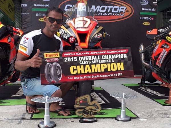 ரஜினி கிருஷ்ணன் ரேஸ் பைக்கில் தண்ணீர் ஊற்றி நாசப்படுத்திய மர்ம நபர்கள்!