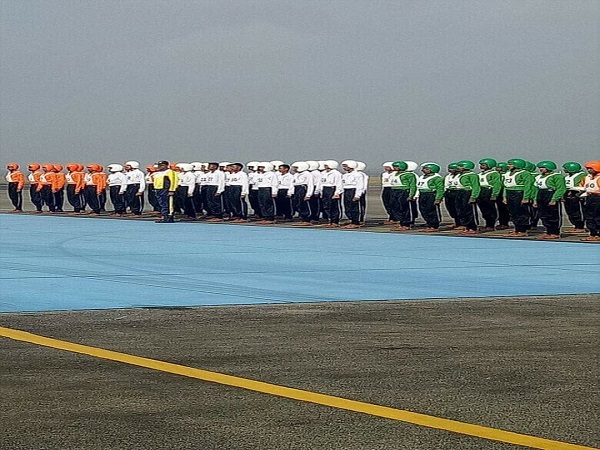 ராயல் என்ஃபீல்டு பைக்கில் இந்திய ராணுவ வீரர்கள் உலக சாதனை..!