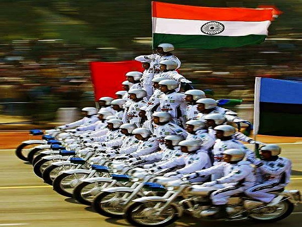 ராயல் என்ஃபீல்டு பைக்கில் இந்திய ராணுவ வீரர்கள் உலக சாதனை..!