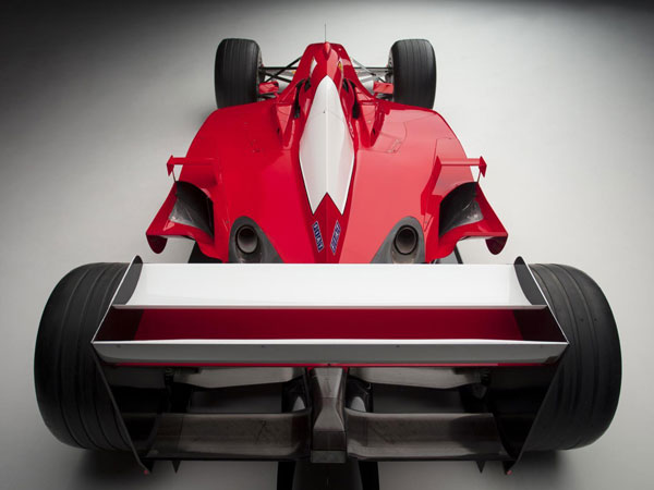 ரூ.48 கோடிக்கு ஏலம் போன மைக்கேல் ஷூமேக்கரின் எஃப்1 ரேஸ் கார்