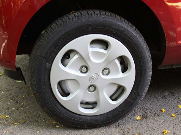 கோவை ஜெயெம் பிராண்டில் வருகிறது நானோ எலக்ட்ரிக் கார்... பரபரப்பு!