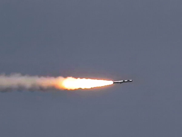 சுகோய் - பிரம்மோஸ் கூட்டணி... இலக்குகளை கபளீகரம் செய்யும்!